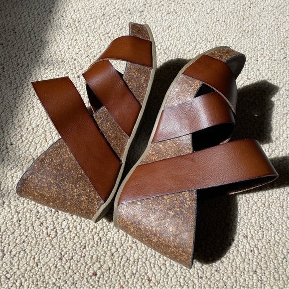 Blowfish Malibu Hiro Whiskey Brown Wedge Sandals Cork Wedge Heels Women's Size 6 - Picture 3 of 8